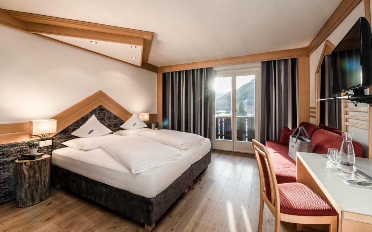 Ferien & Wellnesshotel Windschar Brunico Eksteriør billede
