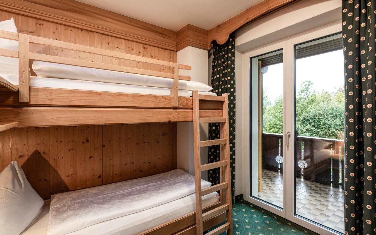 Ferien & Wellnesshotel Windschar Brunico Eksteriør billede