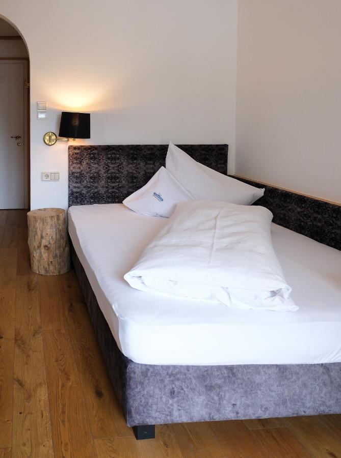 Ferien & Wellnesshotel Windschar Brunico Eksteriør billede