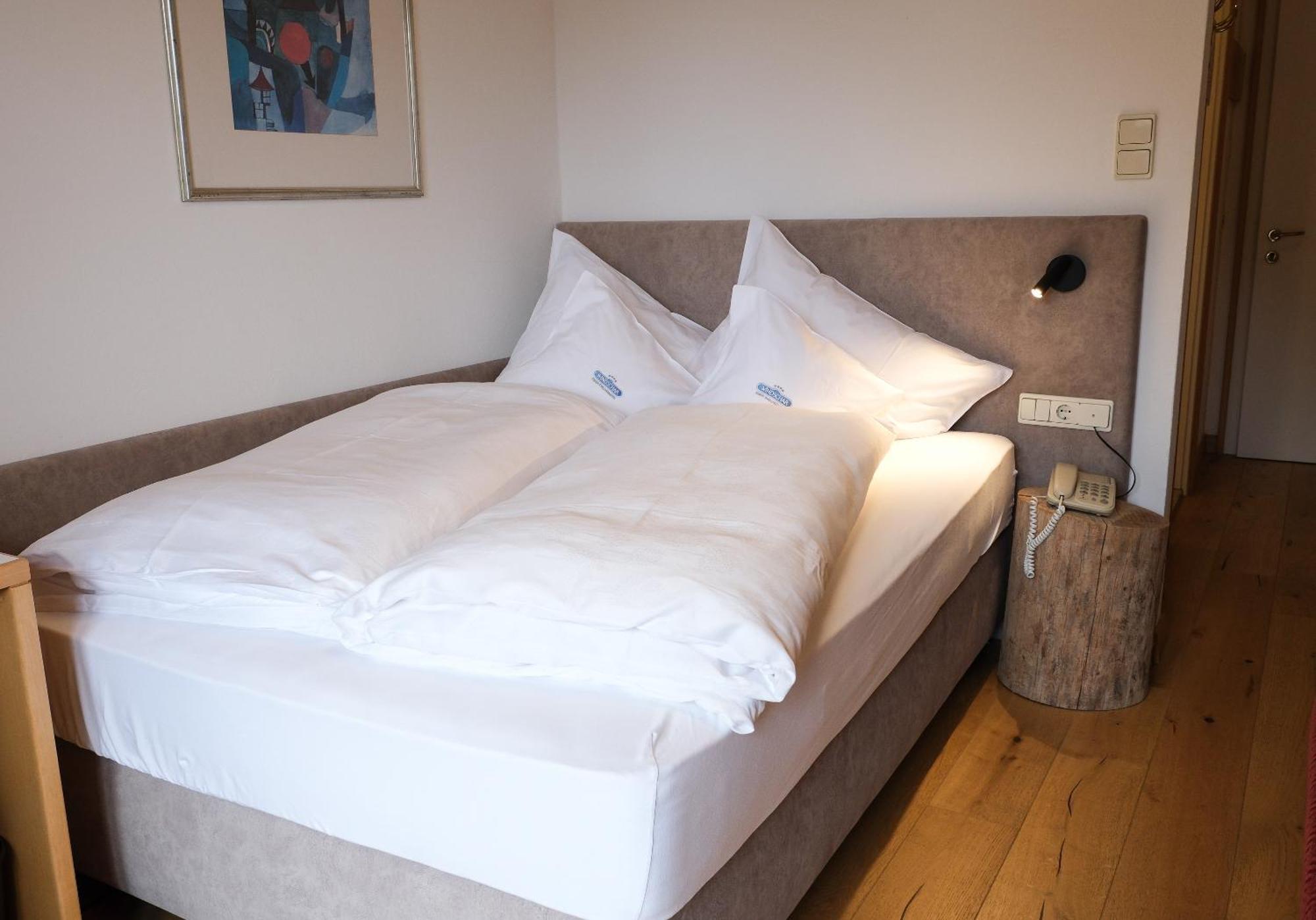Ferien & Wellnesshotel Windschar Brunico Eksteriør billede