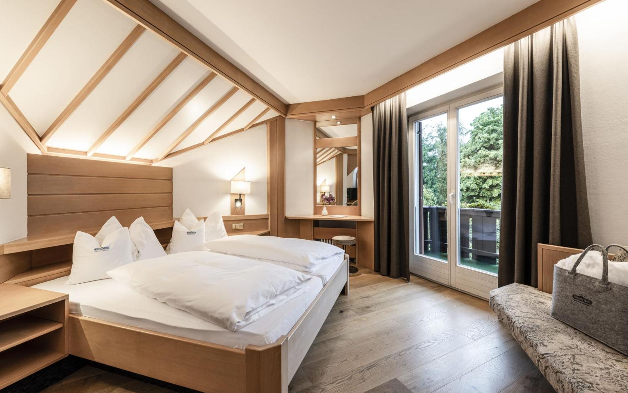 Ferien & Wellnesshotel Windschar Brunico Eksteriør billede