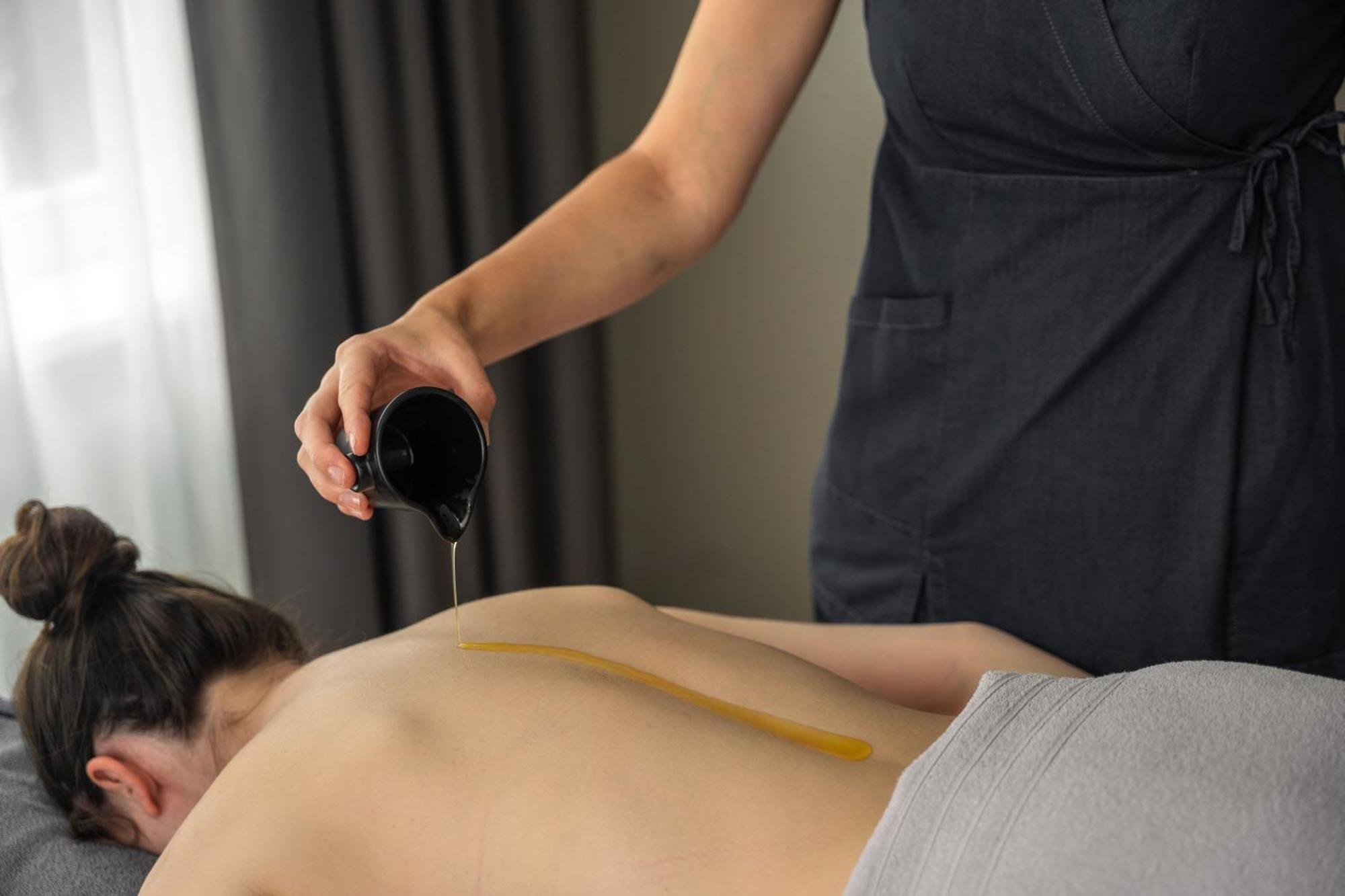 Ferien & Wellnesshotel Windschar Brunico Eksteriør billede